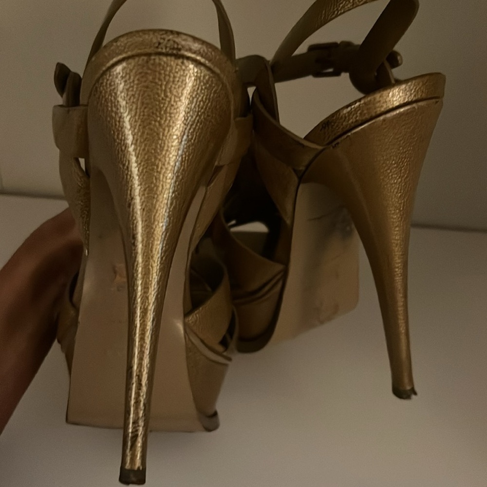 Saint Laurent Tribute - Picture 9 of 13